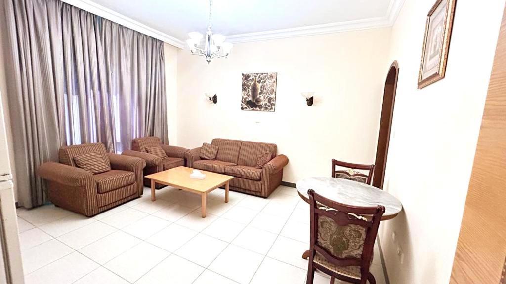 Moon Valley Hotel Apartment - Bur Dubai, Burjuman Экстерьер фото