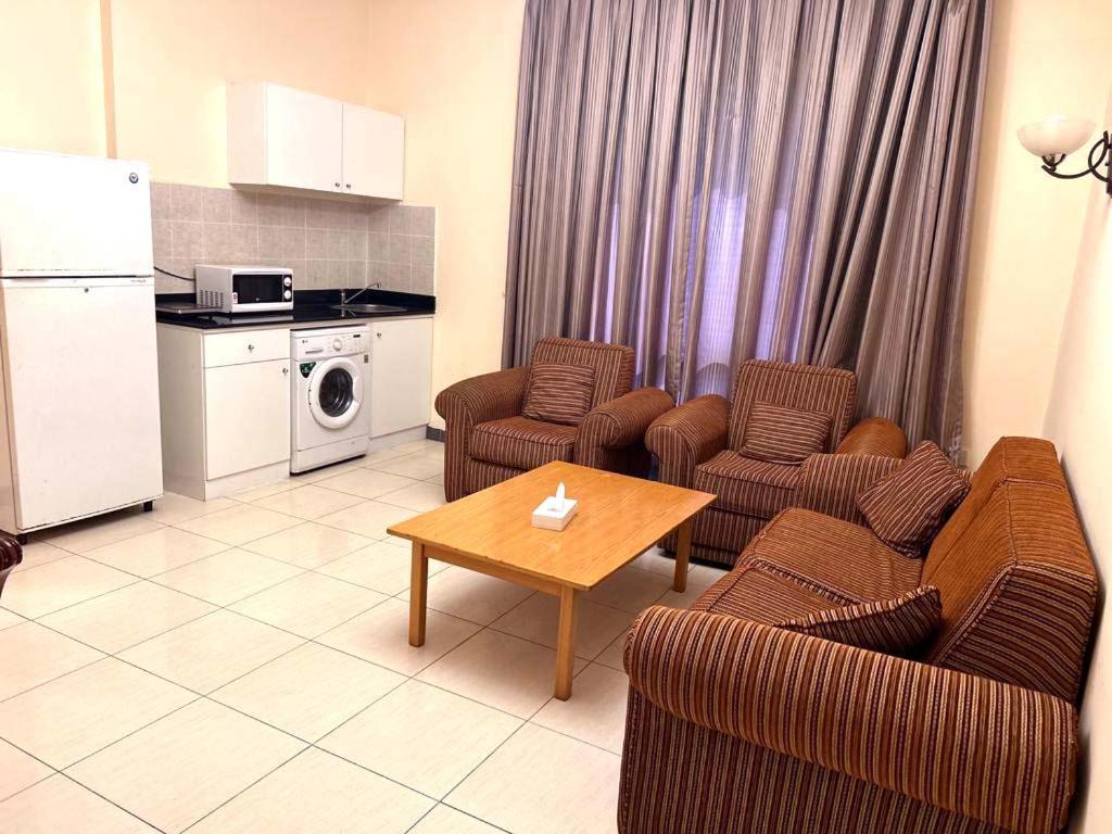 Moon Valley Hotel Apartment - Bur Dubai, Burjuman Экстерьер фото